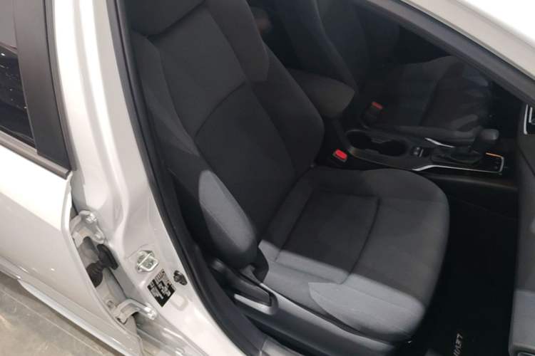 Used Toyota Levin 2021 Dual-Engine 1.8H E-CVT Luxury Edition Right Front Seat