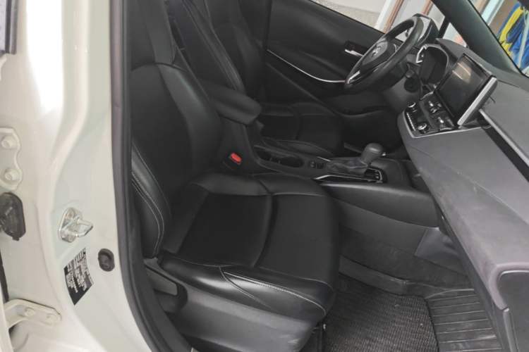 Used Toyota Levin 2021 Dual-Engine 1.8H E-CVT Luxury Edition Right Front Seat