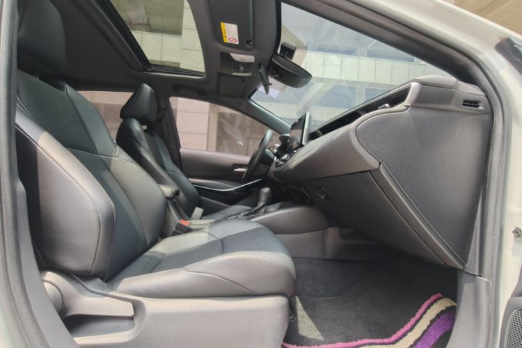 Used Toyota Levin 2021 185T CVT Luxury Edition Right Front Seat