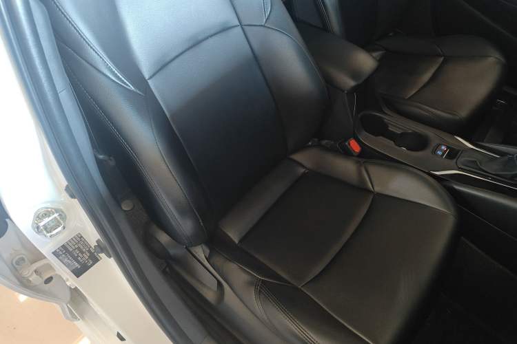 Used Toyota Levin 2021 185T CVT Luxury Edition Right Front Seat