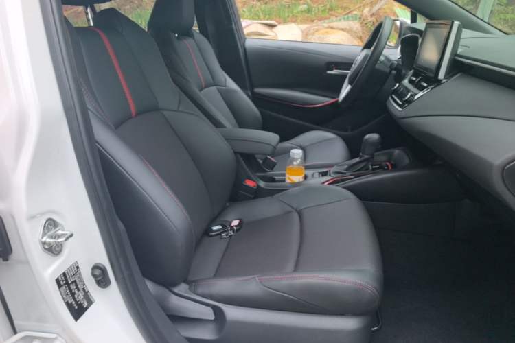 Used Toyota Levin 2021 Dual-Motor 1.8H E-CVT Sport Edition Right Front Seat