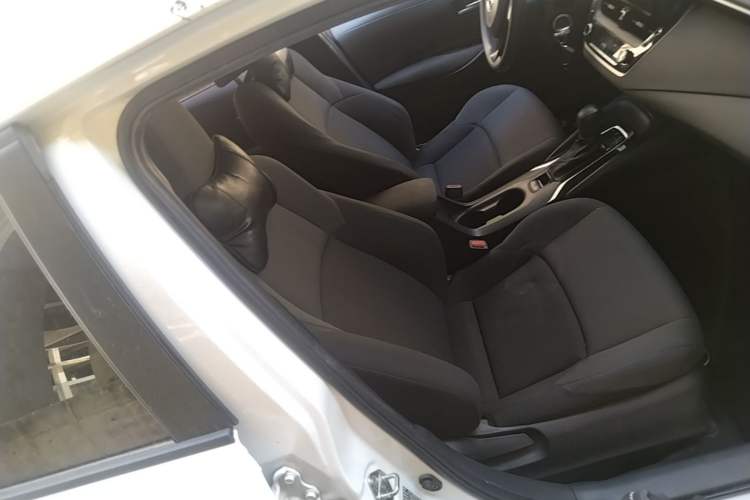 Used Toyota Levin 2021 185T CVT Entry-Level Version Right Front Seat