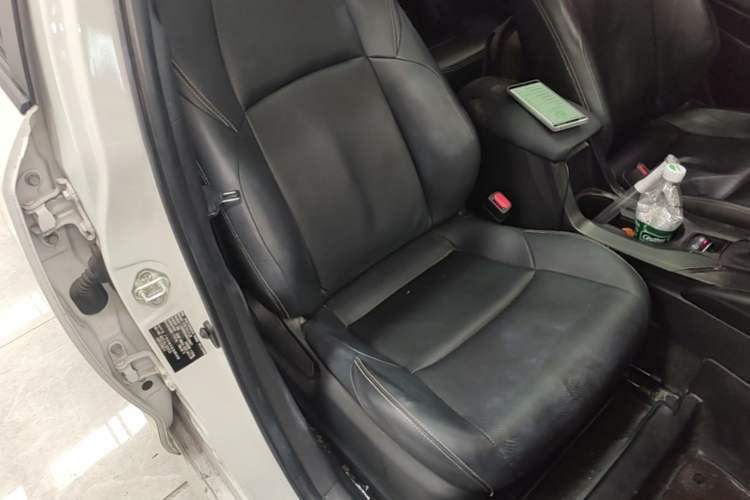 Used Toyota Levin 2021 185T CVT Luxury Edition Right Front Seat