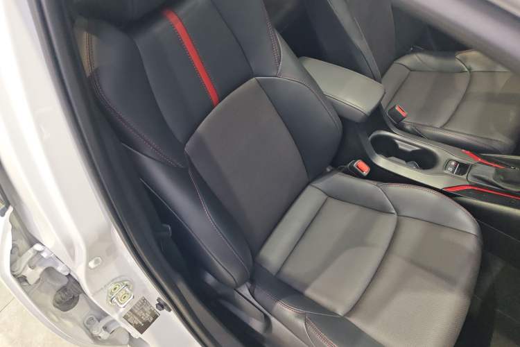 Used Toyota Levin 2021 Dual-Motor 1.8H E-CVT Sport Edition Right Front Seat