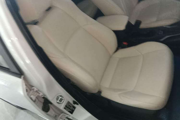 Used Toyota Levin 2021 Dual-Engine 1.8H E-CVT Luxury Edition Right Front Seat