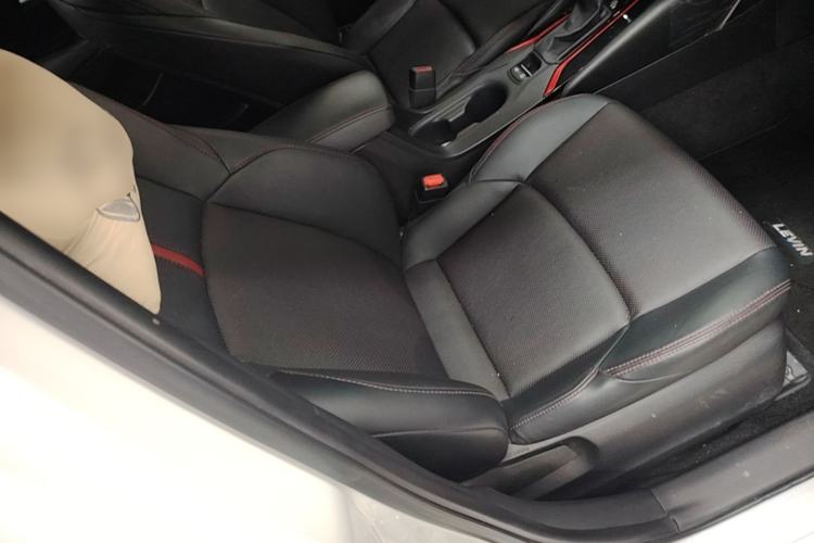 Used Toyota Levin 2021 Dual-Motor 1.8H E-CVT Sport Edition Right Front Seat