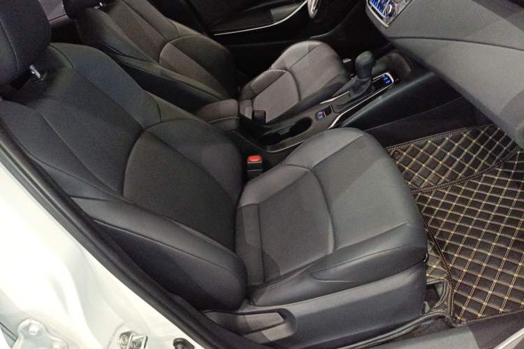 Used Toyota Levin 2021 185T CVT Luxury Edition Right Front Seat