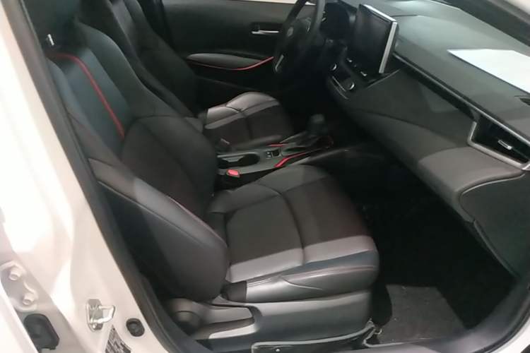 Used Toyota Levin 2021 185T CVT Sport Edition Right Front Seat