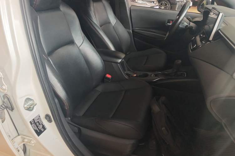 Used Toyota Levin 2021 185T CVT Luxury Edition Right Front Seat