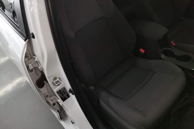 Used Toyota Levin 2021 185T CVT Luxury Edition Right Front Seat