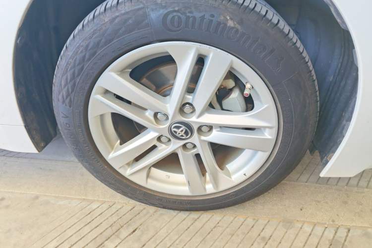 Used Toyota Levin 2021 Dual-Engine 1.8H E-CVT Luxury Edition Right Front Wheel Hub