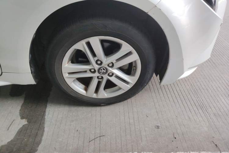Used Toyota Levin 2021 185T CVT Entry-Level Version Right Front Wheel Hub