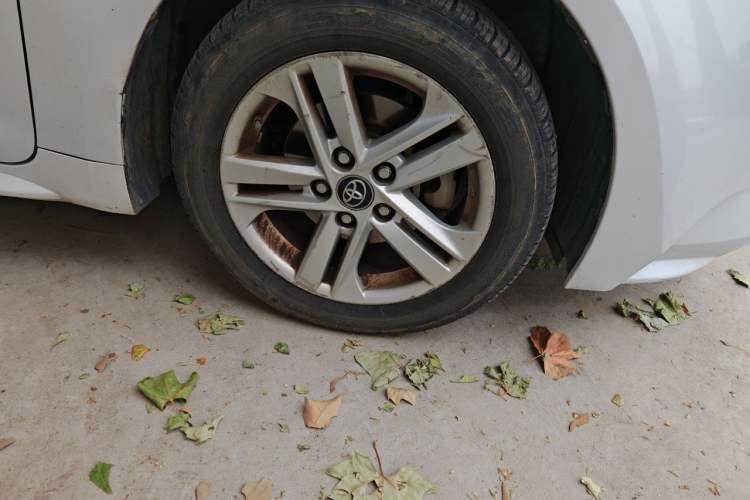Used Toyota Levin 2021 Dual-Engine 1.8H E-CVT Luxury Edition Right Front Wheel Hub