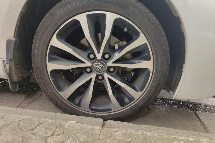 Used Toyota Levin 2021 Dual-Motor 1.8H E-CVT Sport Edition Right Front Wheel Hub