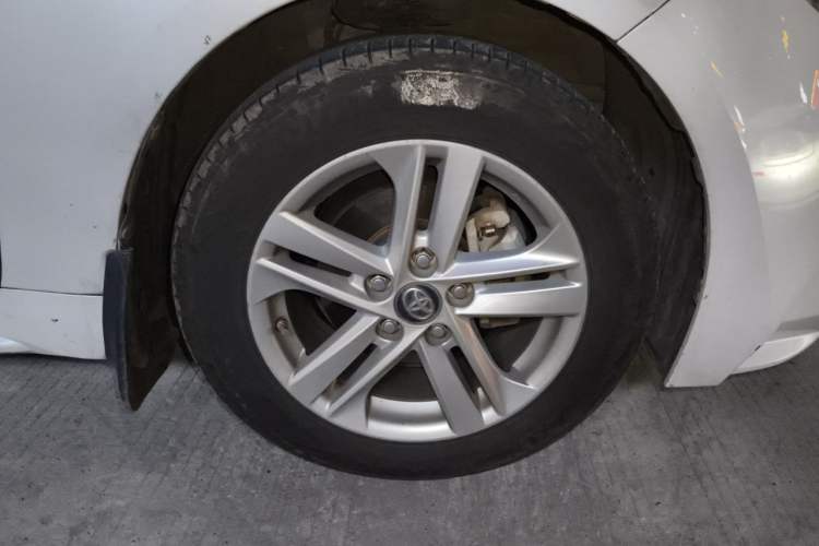 Used Toyota Levin 2021 Dual-Engine 1.8H E-CVT Luxury Edition Right Front Wheel Hub
