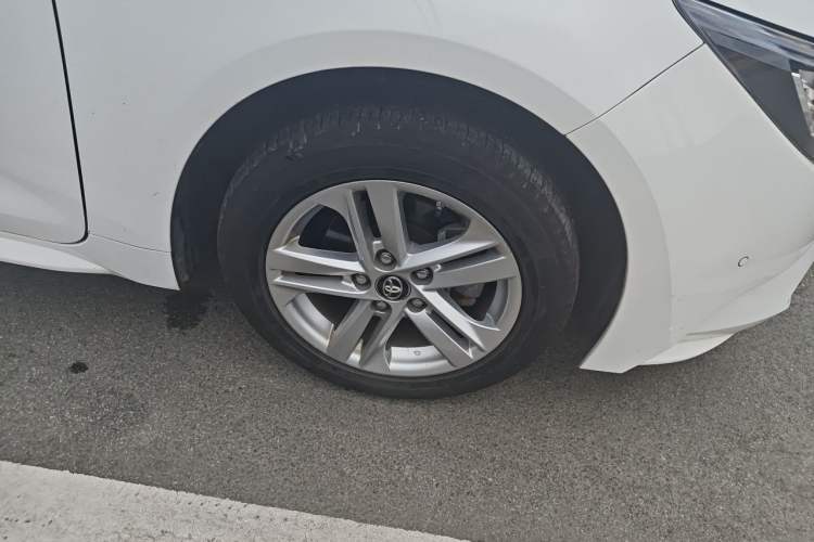 Used Toyota Levin 2021 185T CVT Entry-Level Version Right Front Wheel Hub
