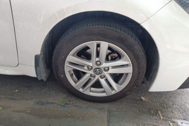 Used Toyota Levin 2021 185T CVT Entry-Level Version Right Front Wheel Hub