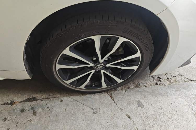 Used Toyota Levin 2021 Dual-Motor 1.8H E-CVT Sport Edition Right Front Wheel Hub