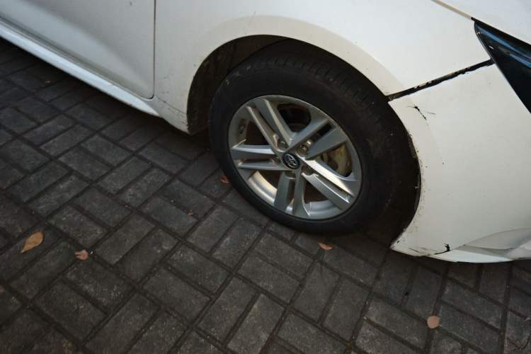 Used Toyota Levin 2021 Dual-Engine 1.8H E-CVT Luxury Edition Right Front Wheel Hub