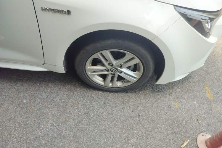 Used Toyota Levin 2021 Dual-Motor 1.8H E-CVT Progressive Edition Right Front Wheel Hub