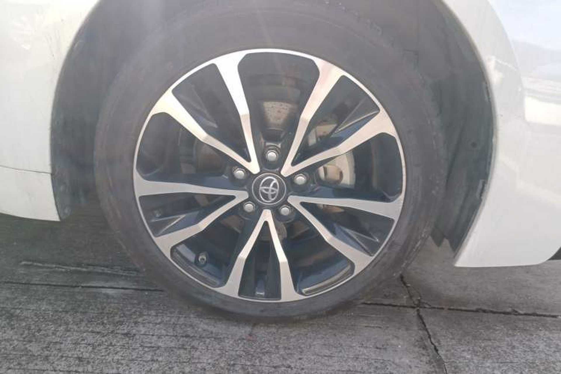 Used Toyota Levin 2021 Dual-Motor 1.8H E-CVT Sport Edition Right Front Wheel Hub