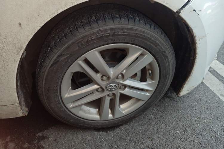 Used Toyota Levin 2021 Dual-Engine 1.8H E-CVT Luxury Edition Right Front Wheel Hub