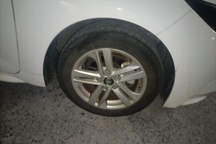 Used Toyota Levin 2021 TNGA 1.5L CVT Leading Edition Right Front Wheel Hub