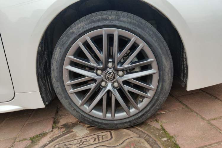 Used Toyota Levin 2021 2.0L Luxury Edition Right Front Wheel Hub