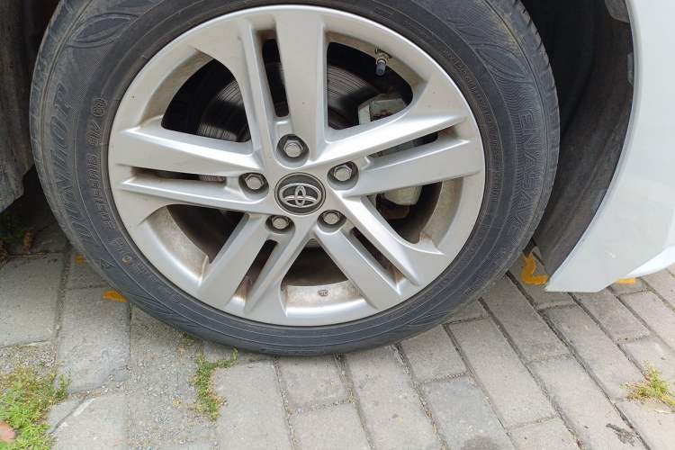 Used Toyota Levin 2021 Dual-Engine 1.8H E-CVT Luxury Edition Right Front Wheel Hub