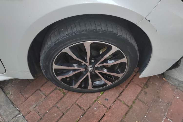 Used Toyota Levin 2021 Dual-Motor 1.8H E-CVT Sport Edition Right Front Wheel Hub