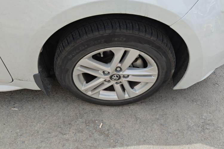 Used Toyota Levin 2021 Dual-Engine 1.8H E-CVT Luxury Edition Right Front Wheel Hub