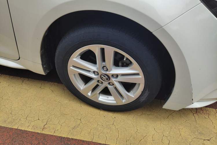 Used Toyota Levin 2021 Dual-Engine 1.8H E-CVT Luxury Edition Right Front Wheel Hub