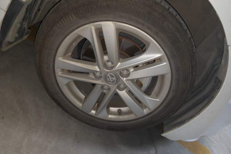 Used Toyota Levin 2021 185T CVT Luxury Edition Right Front Wheel Hub