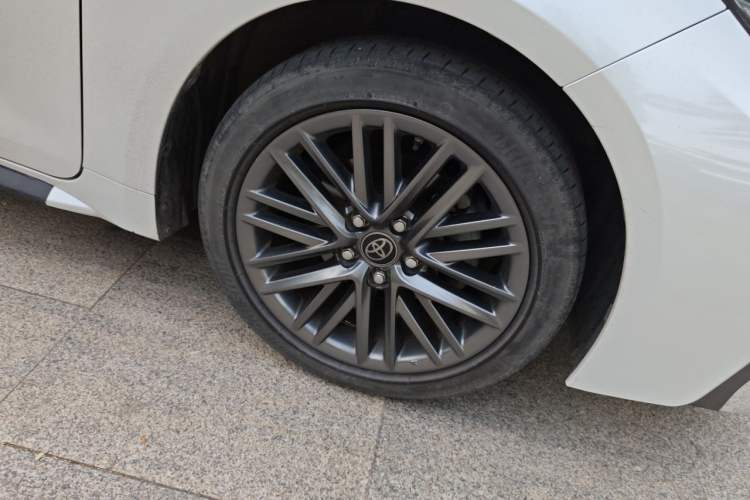 Used Toyota Levin 2021 2.0L Luxury Edition Right Front Wheel Hub