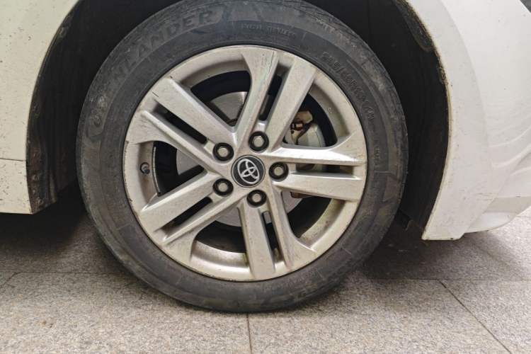 Used Toyota Levin 2021 Dual-Engine 1.8H E-CVT Luxury Edition Right Front Wheel Hub