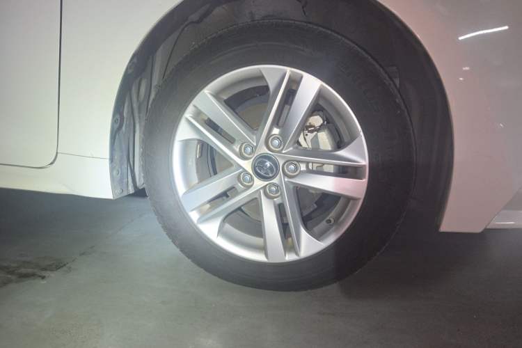 Used Toyota Levin 2021 185T CVT Entry-Level Version Right Front Wheel Hub