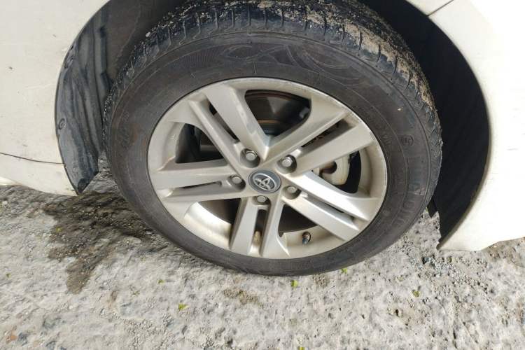 Used Toyota Levin 2021 Dual-Motor 1.8H E-CVT Leading Edition Right Front Wheel Hub