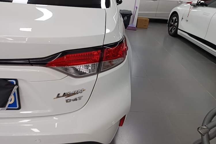 Used Toyota Levin 2021 185T CVT Entry-Level Version Right Rear Taillight