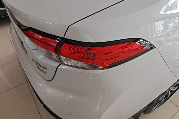 Used Toyota Levin 2021 185T CVT Sport Edition Right Rear Taillight