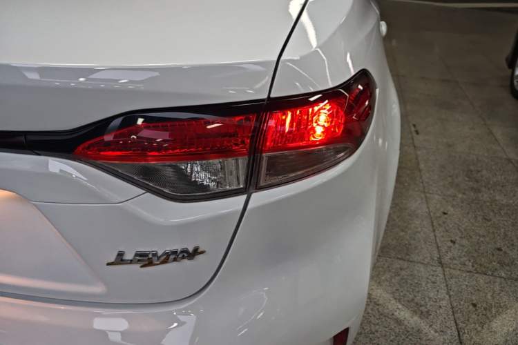 Used Toyota Levin 2021 TNGA 1.5L CVT Entry-Level Model Right Rear Taillight