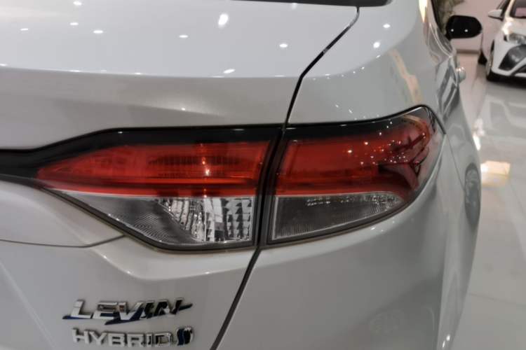 Used Toyota Levin 2021 Dual-Engine 1.8H E-CVT Luxury Edition Right Rear Taillight