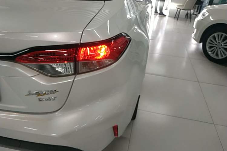 Used Toyota Levin 2021 185T CVT Luxury Edition Right Rear Taillight