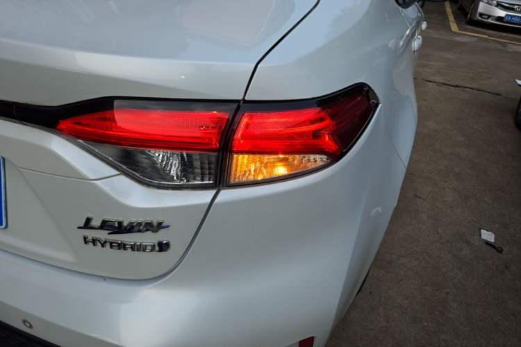 Used Toyota Levin 2021 Dual-Motor 1.8H E-CVT Sport Edition Right Rear Taillight