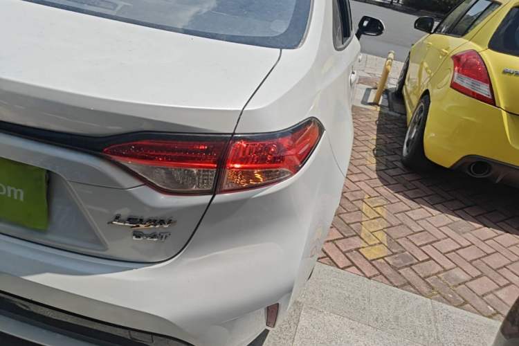 Used Toyota Levin 2021 185T CVT Luxury Edition Right Rear Taillight