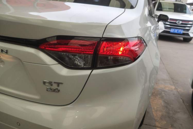 Used Toyota Levin 2021 2.0L Luxury Edition Right Rear Taillight