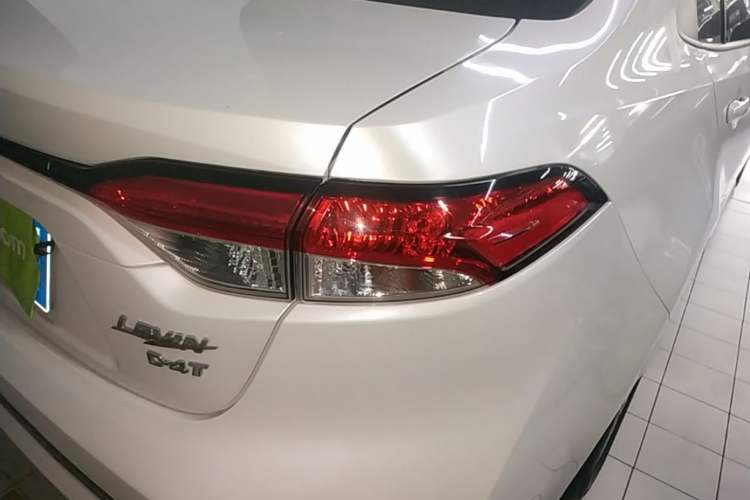 Used Toyota Levin 2021 185T CVT Luxury Edition Right Rear Taillight