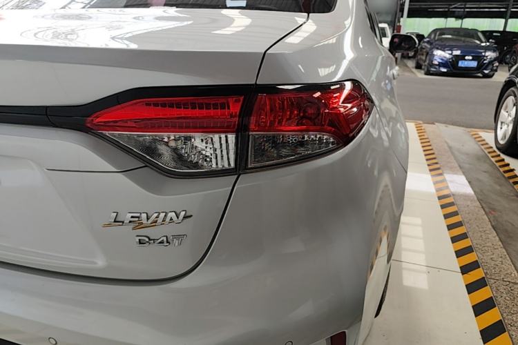 Used Toyota Levin 2021 185T CVT Sport Edition Right Rear Taillight