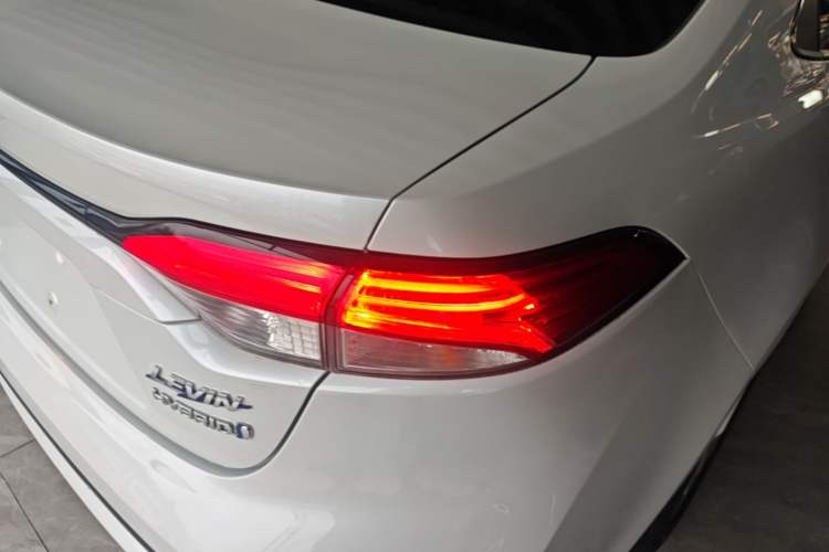 Used Toyota Levin 2021 Dual-Engine 1.8H E-CVT Luxury Edition Right Rear Taillight