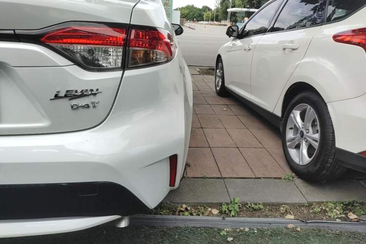 Used Toyota Levin 2021 185T CVT Luxury Edition Right Rear Taillight