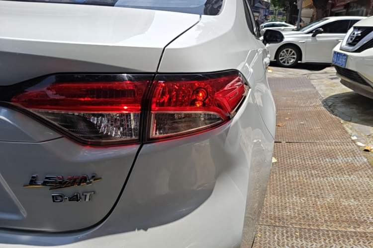 Used Toyota Levin 2021 185T CVT Luxury Edition Right Rear Taillight